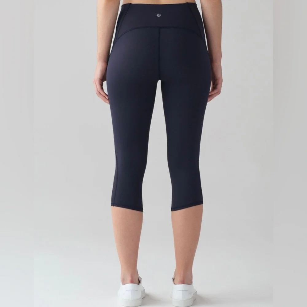 Lululemon Lean In Crop (17
